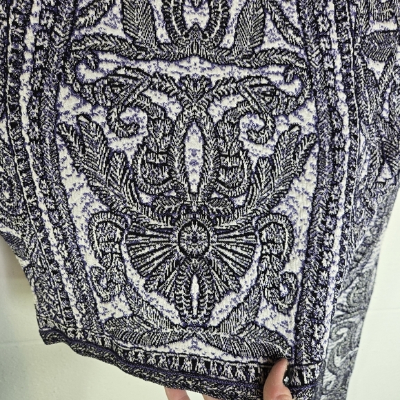 Herve Leger Mackenzie Intarsia Knit Jacquard Cropped Long Sleeve Top - Picture 9 of 16